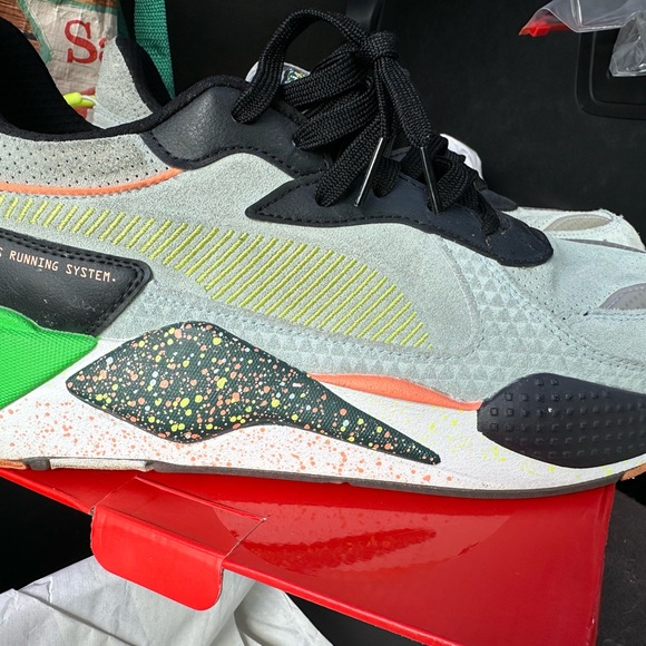 A collection of Nike AF1 and other Nike shoes - Picture 5 of 8